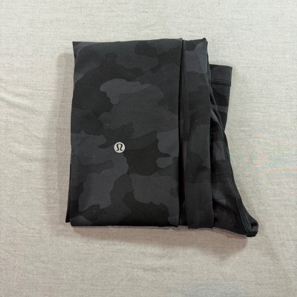 Lululemon High Rise Leggings Womens 4 Black Camo Heritage 365 Camo LW5DJ3S EUC